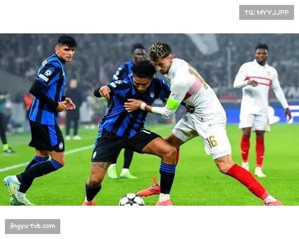 速报：法兰克福2-2战平斯图加特，两队共领到7张黄牌